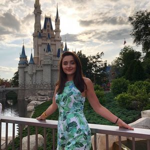 Meet your Posher, Emilie